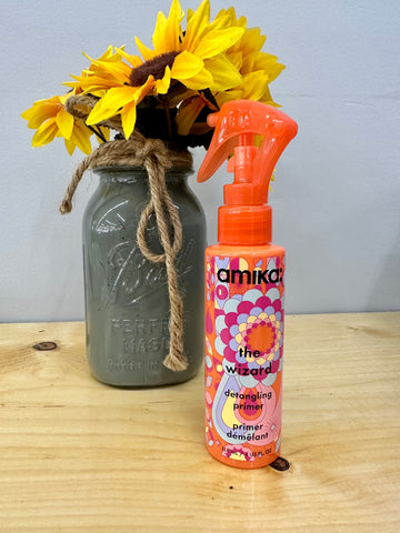 Amika The Wizard Detangling Primer 4oz.