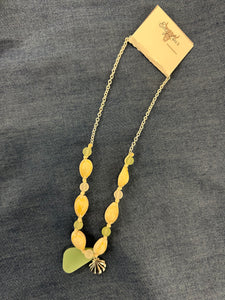 MINT COWRIE BEACH SEASHELL NECKLACE