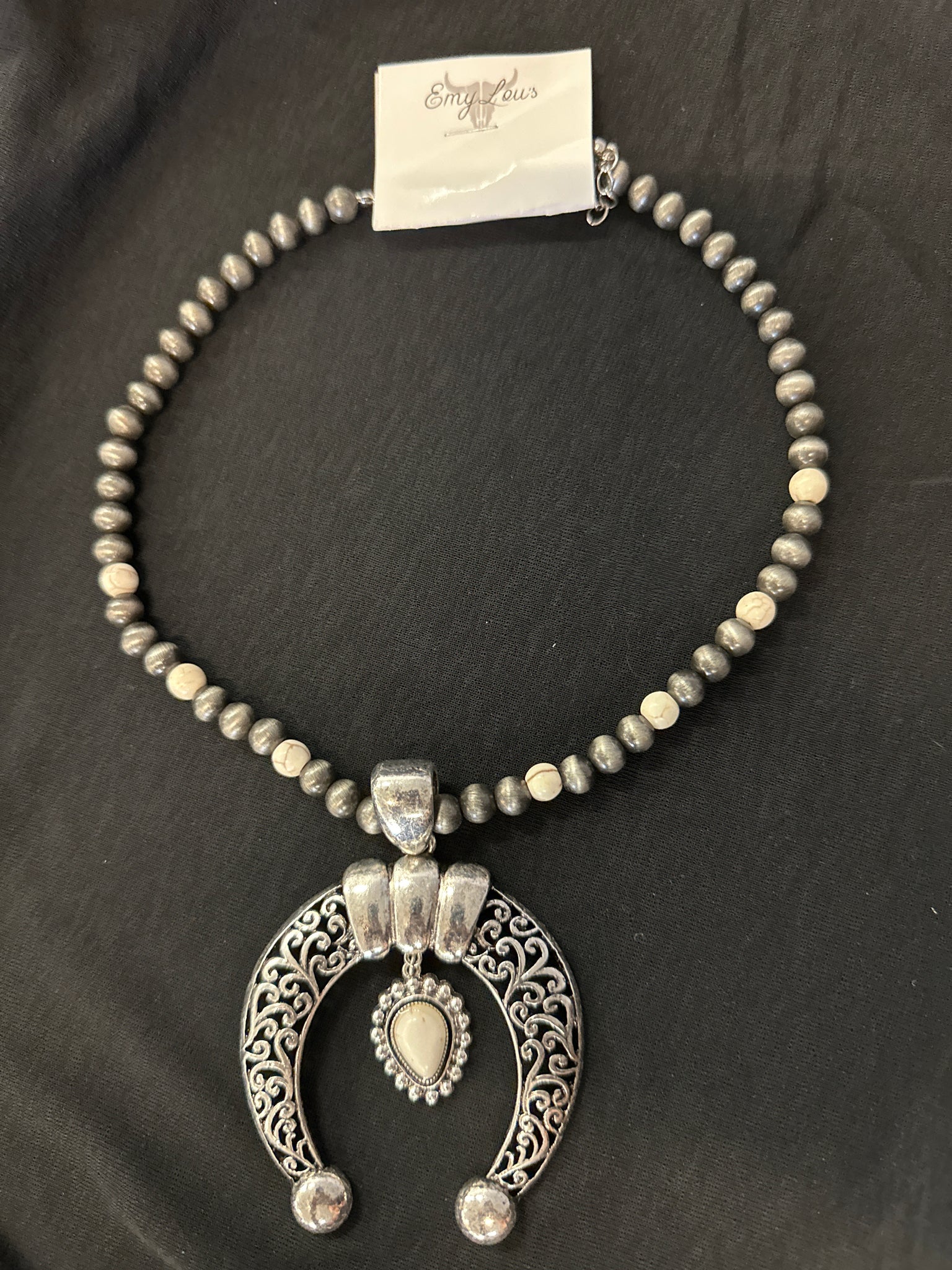 Coral Kimeya Silver Pearl Necklace