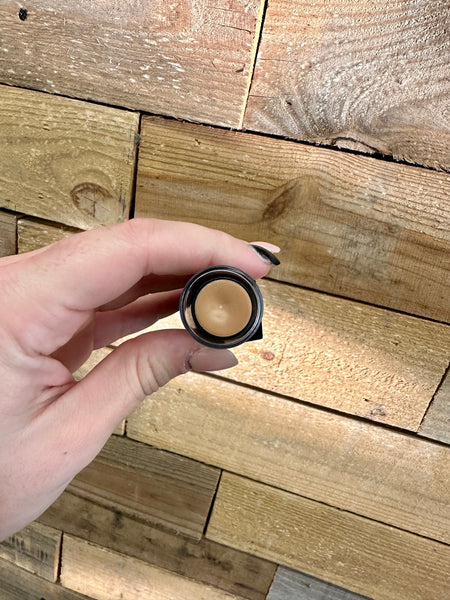 Killa Cover Foundation Stick