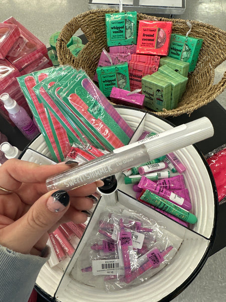 Sweet & Shimmer lip gloss