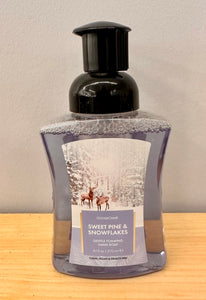 Sweet Pine & Snowflakes Foaming Hand Soap