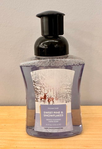 Sweet Pine & Snowflakes Foaming Hand Soap