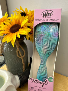 Wet Brush Blue Glitter Circle