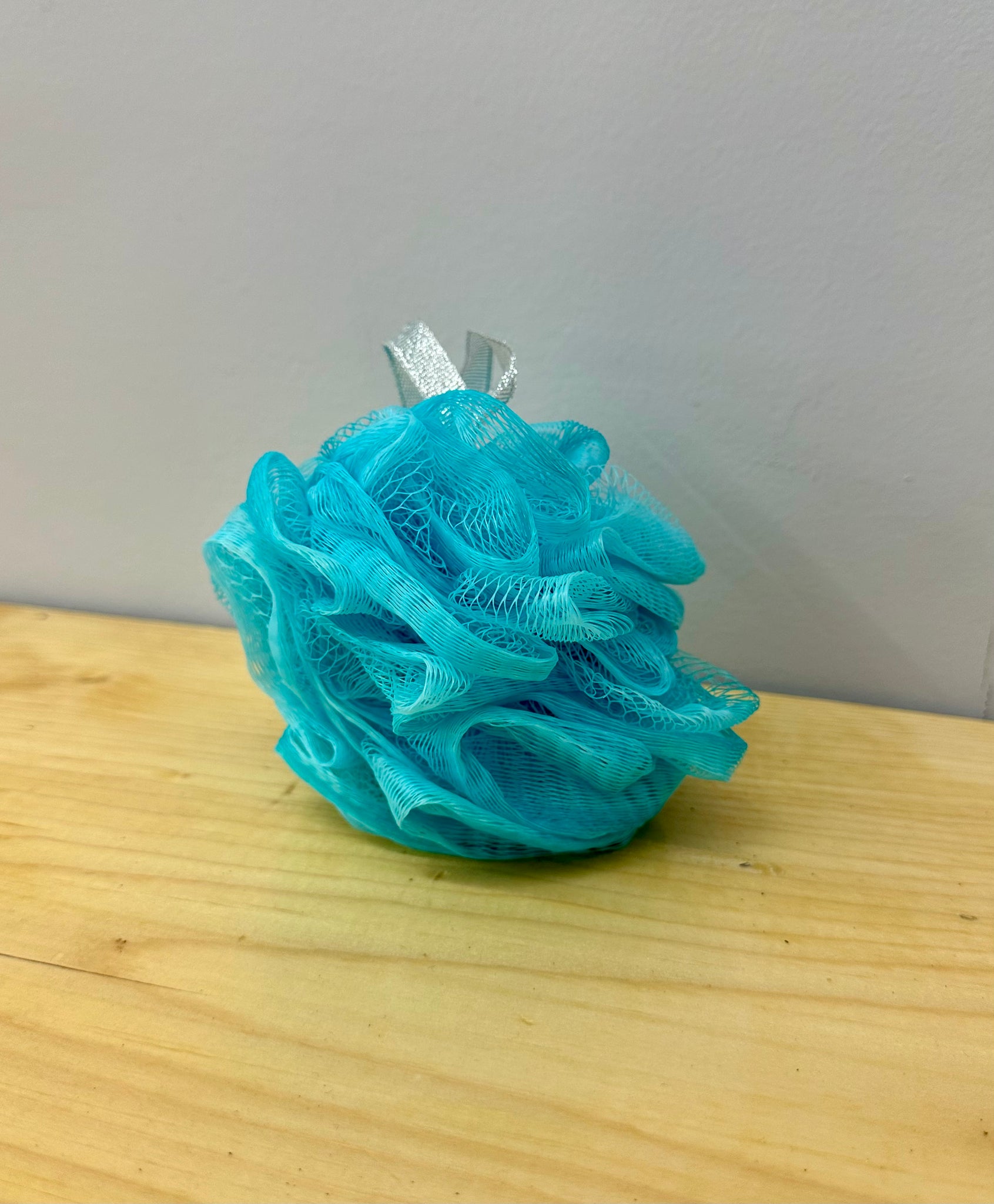 Sweet & Shimmer Blue Loofa
