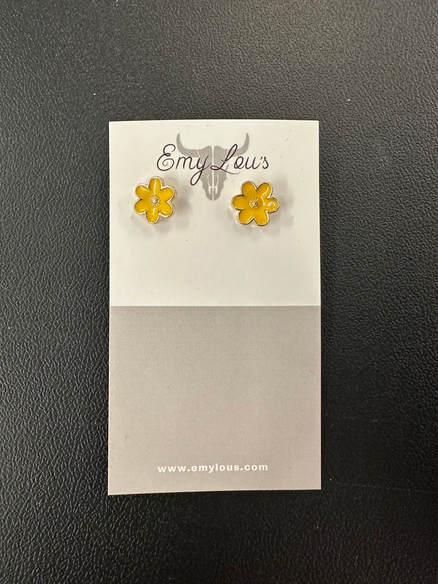 Simply Southern Yellow Flower Stud