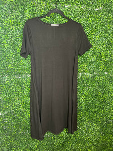 Short sleeve flared dress with pockets