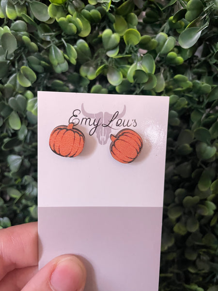 Pumpkin Studs