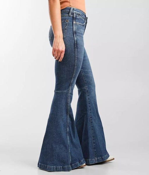 Jana Flares by Wrangler