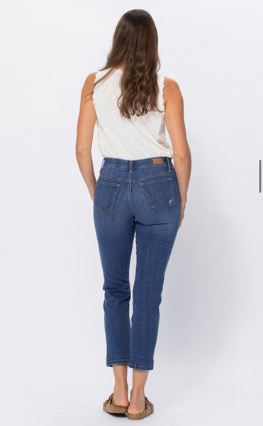 Judy Blue Mid Rise Boyfriend Jegging