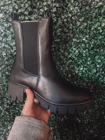 Womens Chunky Platform Chelsea Boots