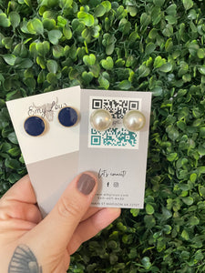 Navy Pearl Stud
