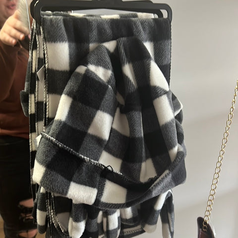 Scarf Sets